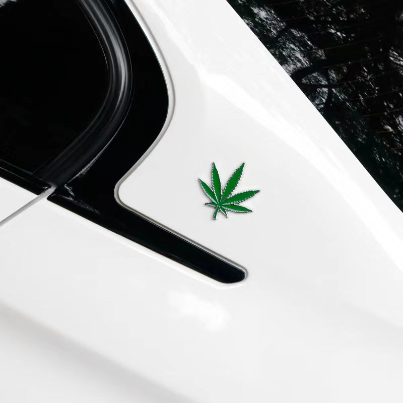 2pcs Leaves Shape Car Emblem Fender Badge