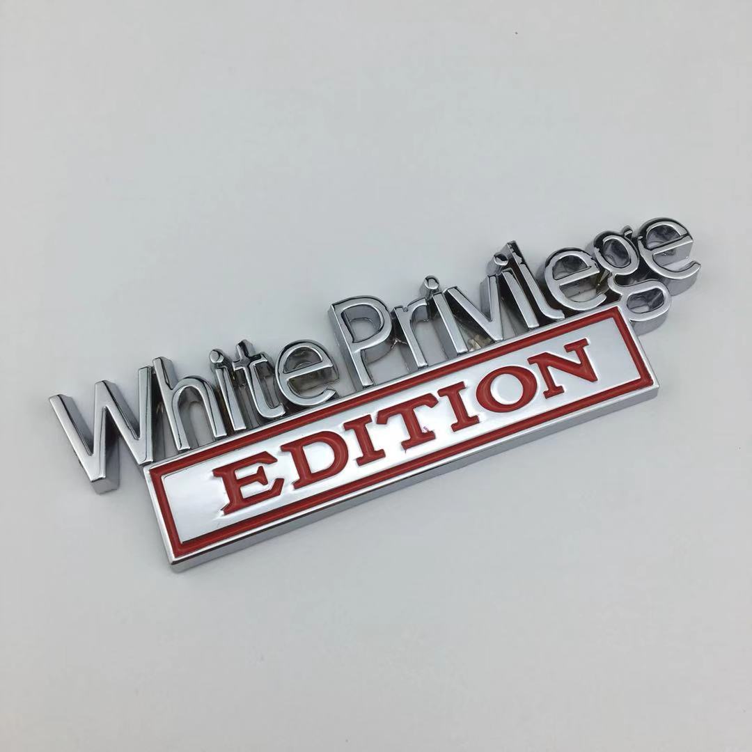 2 PCS Golden White Privilege Edition Emblem Fender Badge
