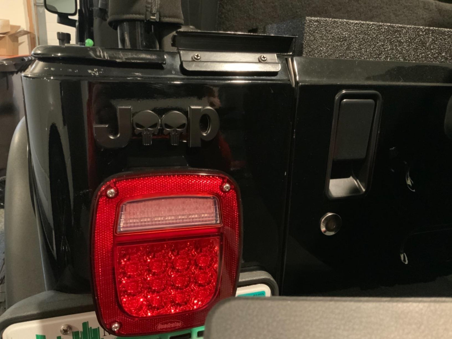 Funny Skull SUV Metal Emblem Badge